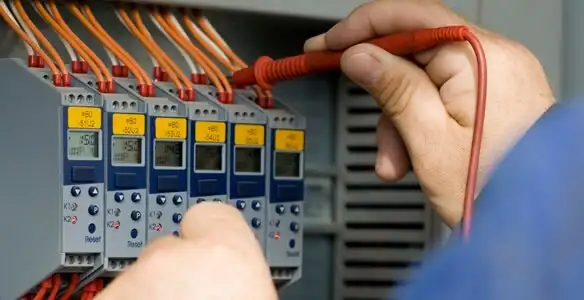 electrical contractors performing professional electrical system testing and configuration in Richmond, VA