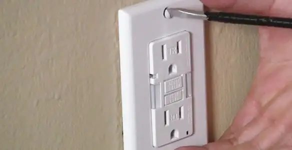 gfc outlets service securing and mounting ground fault circuit interrupter outlet by certified electricians in Richmond, VA