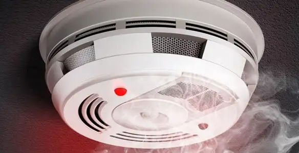 Installed smoke detector providing reliable fire detection in Richmond, VA